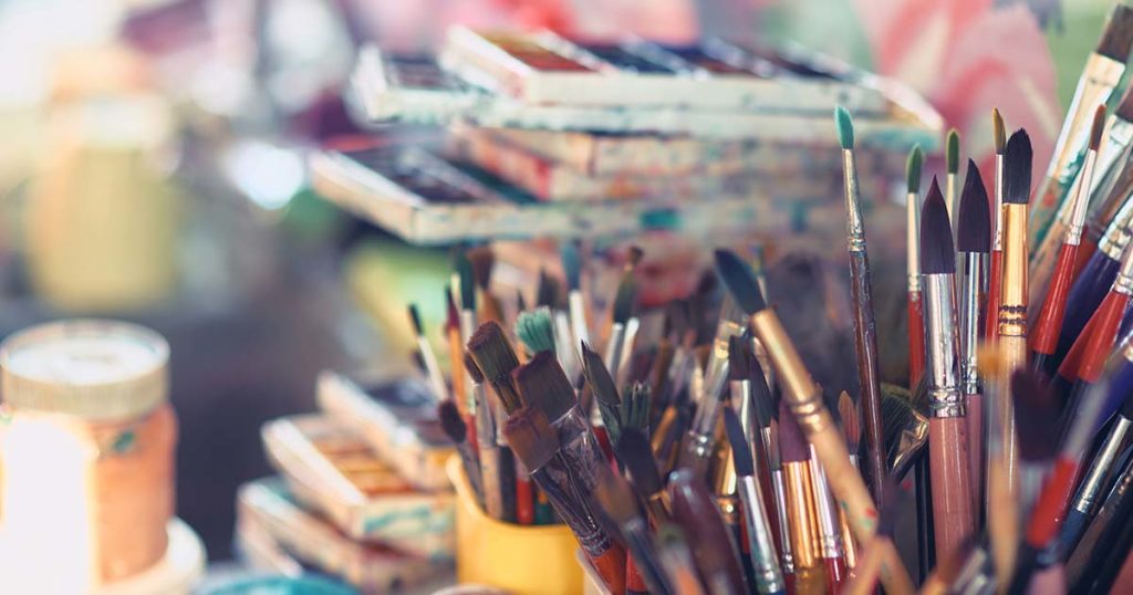 8 creative strategies to expand your imagination