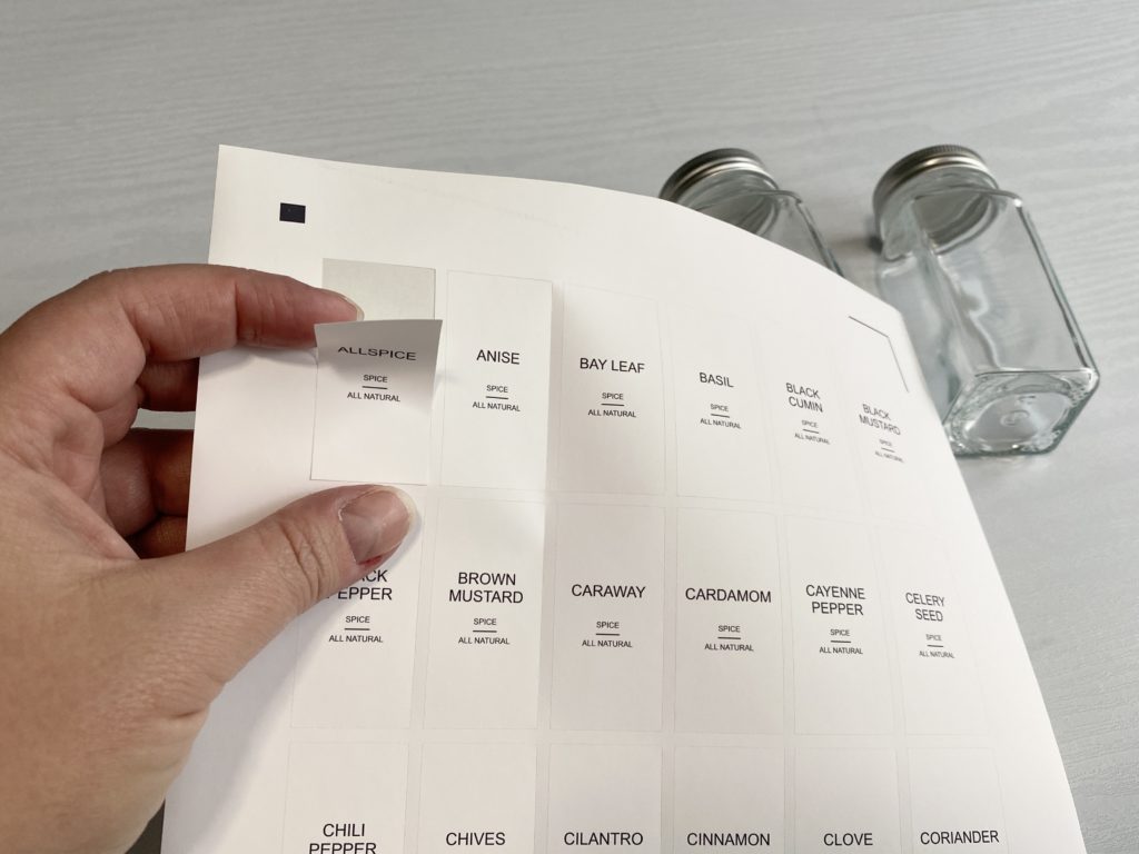 how to create custom spice labels using your silhouette